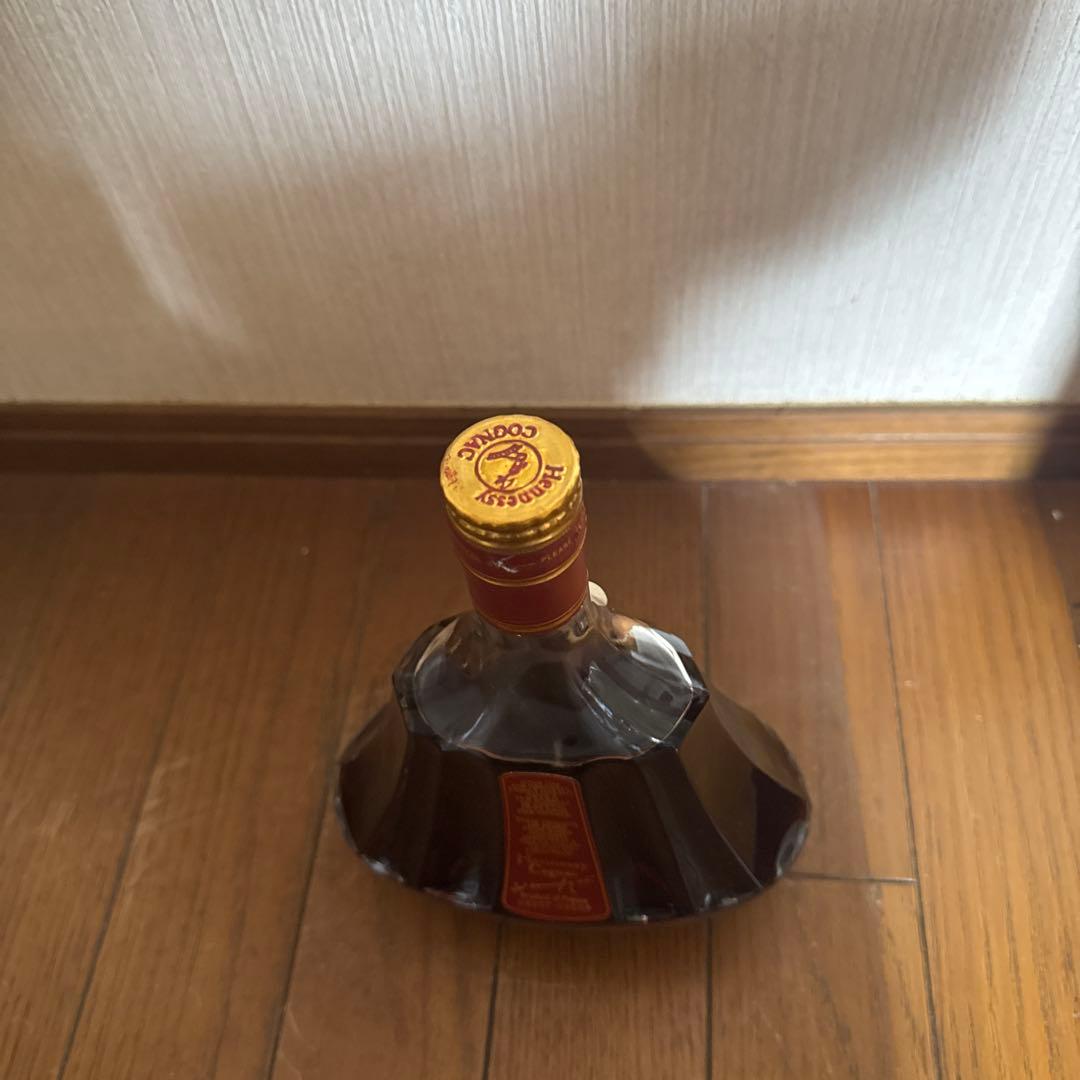 Hennessy Paradise 750ml 専用ボックス付き