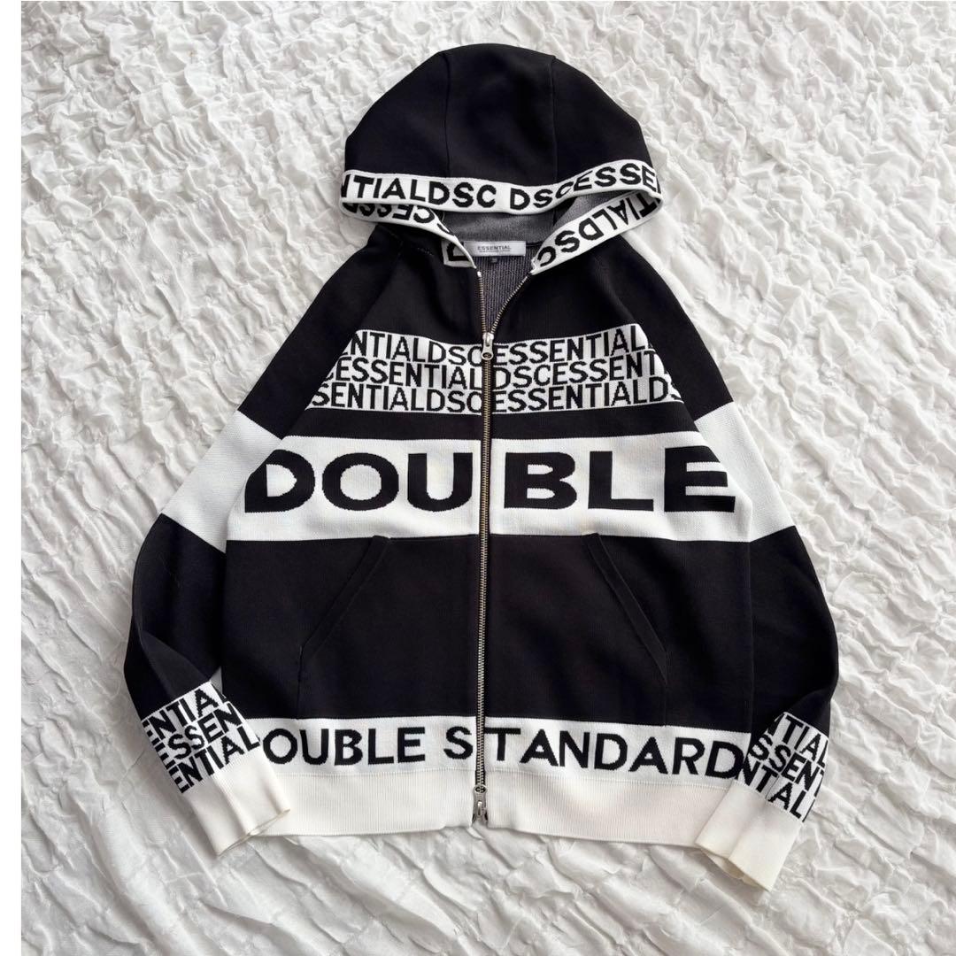 【美品】 ESSENTIAL ダブルスタンダード ロゴジップアップパーカー