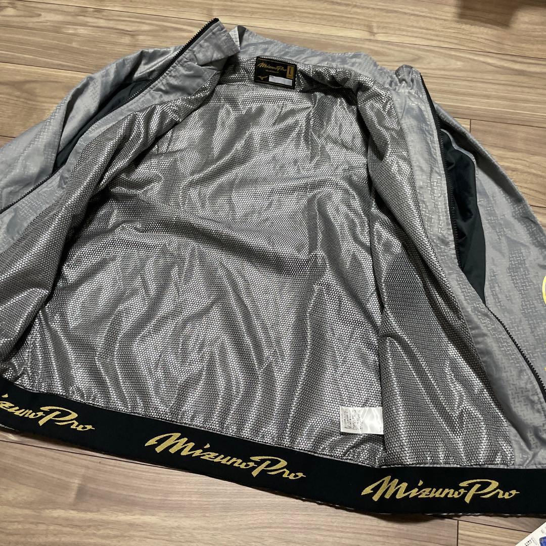 ミズノプロ ウィンドブレーカー ブレスサーモ チタニウム L