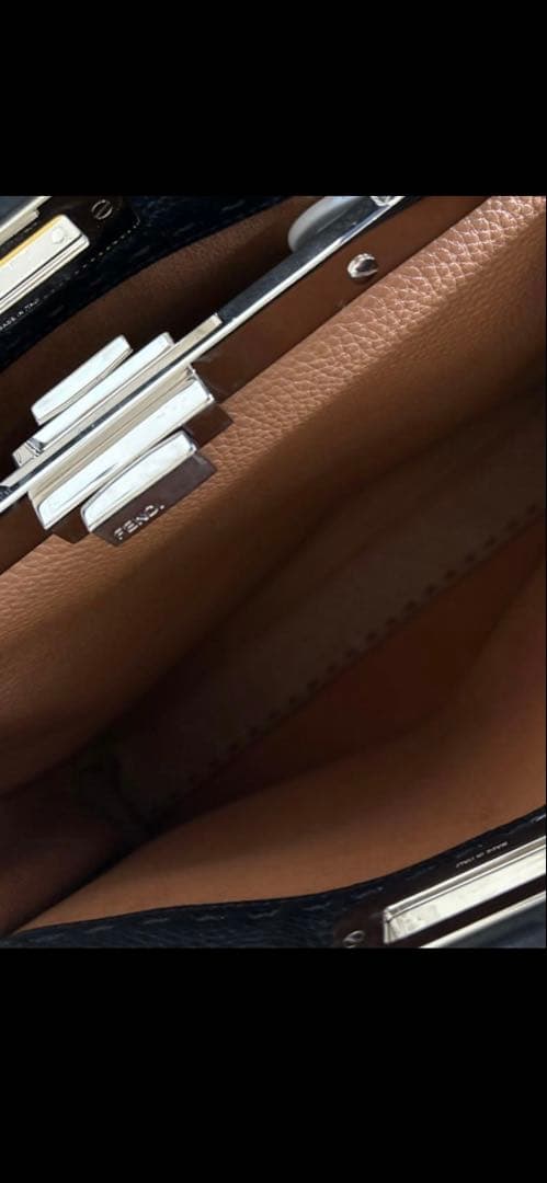 専用　FENDI 黒 レザー ハンドバッグ