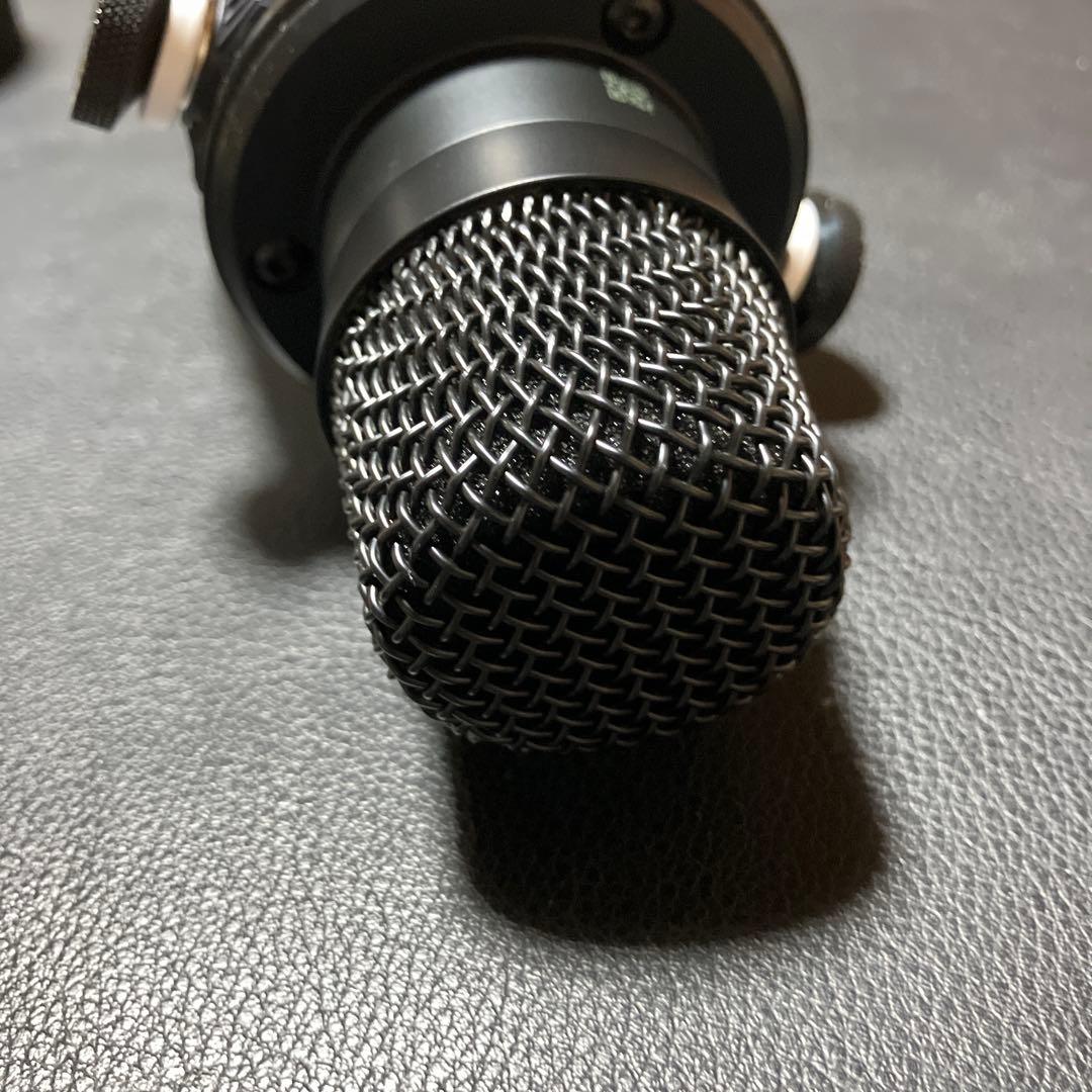 M251214★SHURE MV7+ポッドキャストマイクロホン