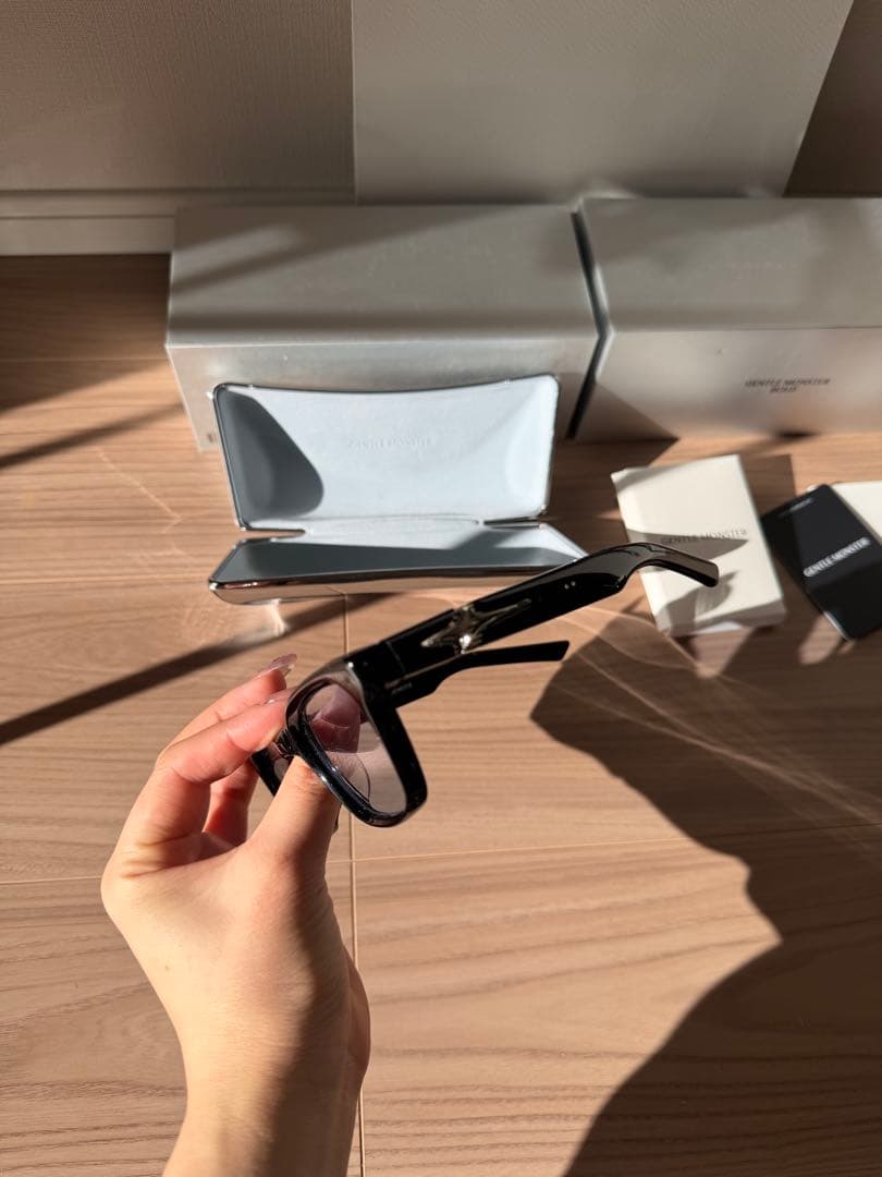 GENTLE MONSTER Fata 01(BL) サングラス　ブルーグラス