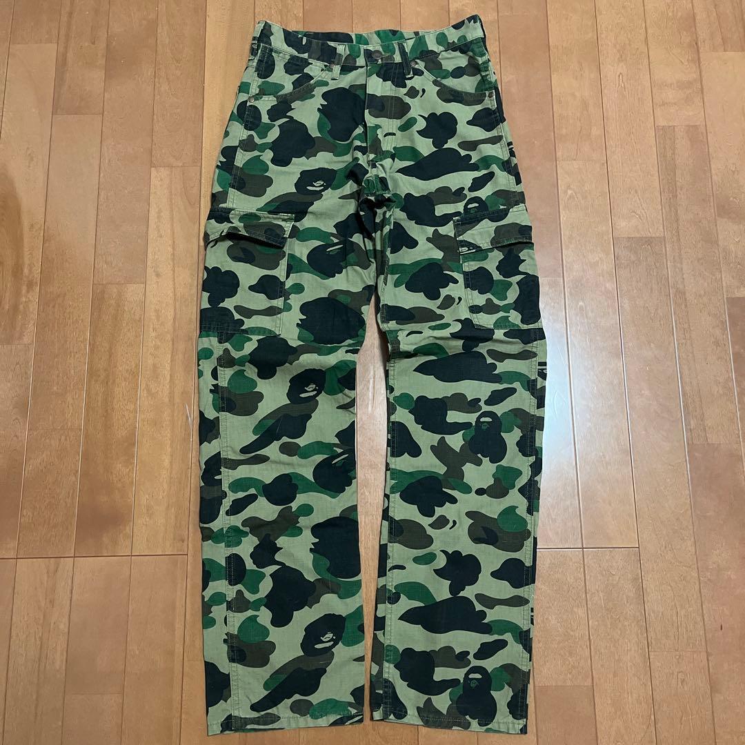 A BATHING APE カモフラージュ柄　メンズSサイズ