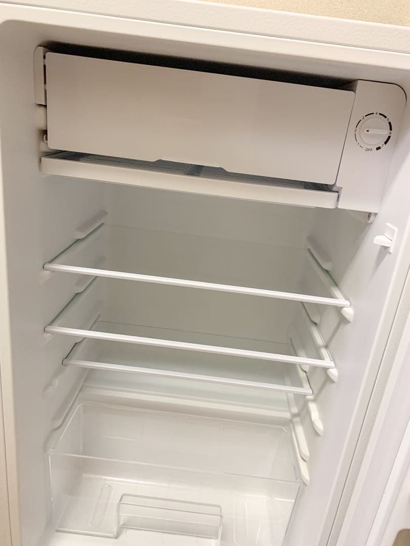 山善　冷蔵庫 92L 右開き YFR-90(W) 1ドア 小型 製氷スペース付き