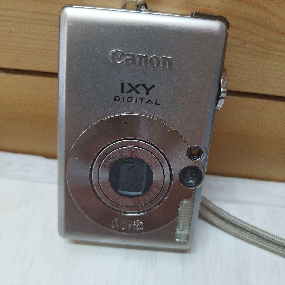 Canon IXY DIGITAL 5.0MP 本体と付属品