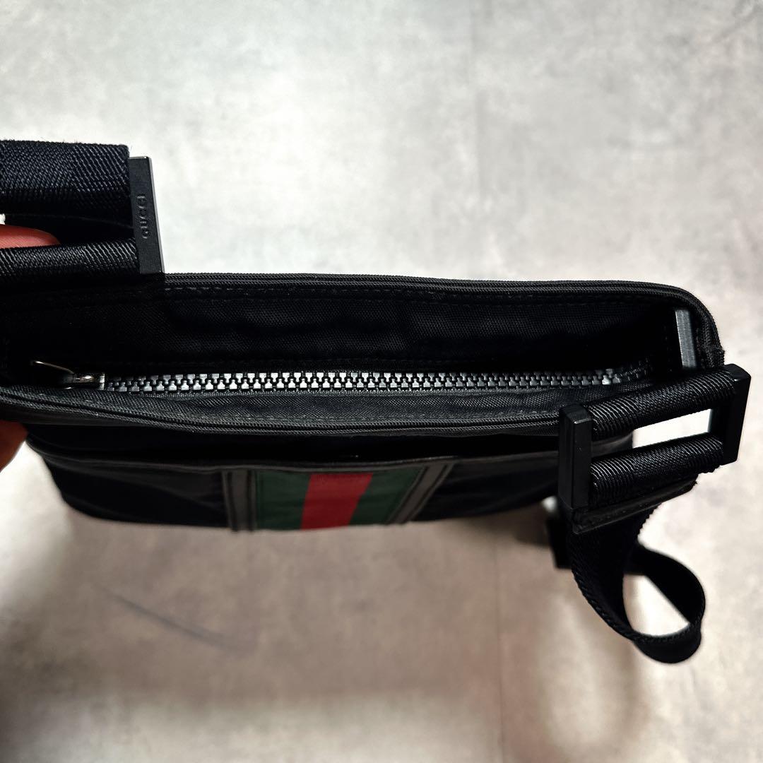 GUCCI グッチ インターロッキング シェリー ショルダーバッグ サコッシュ