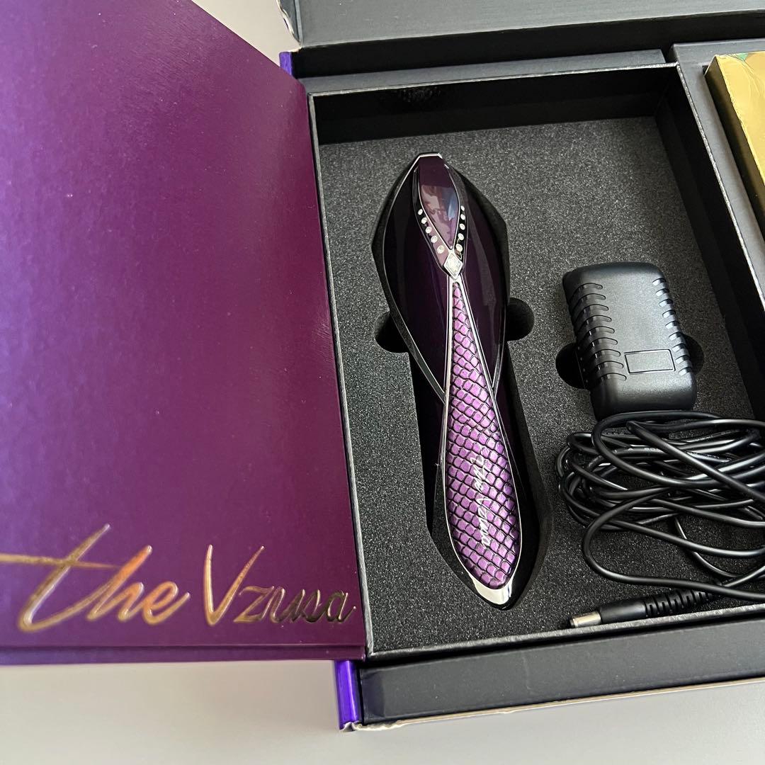 the Vzusa メデューサ ロイヤルパープル