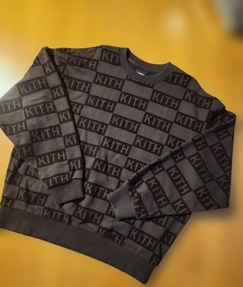 未使用　KITH フロックドモノグラムネルソンクルーネックトレーナー