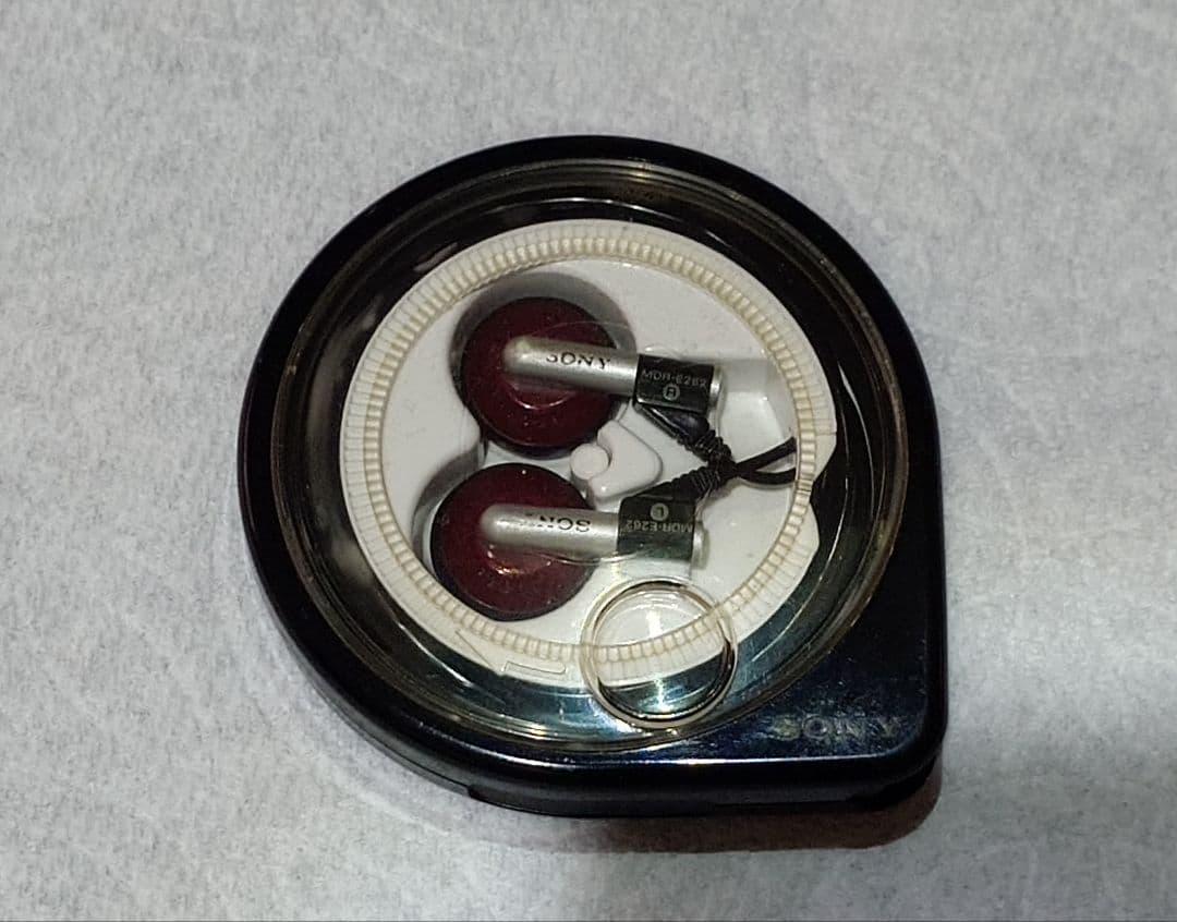 【希少名品】SONY 有線イヤホンMDR-E262 ヌード・ターボ 完動品