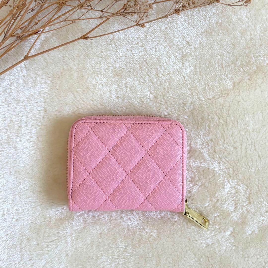 CHANELシャネルノベルティケース　ピンクキルティングがかわいい♡