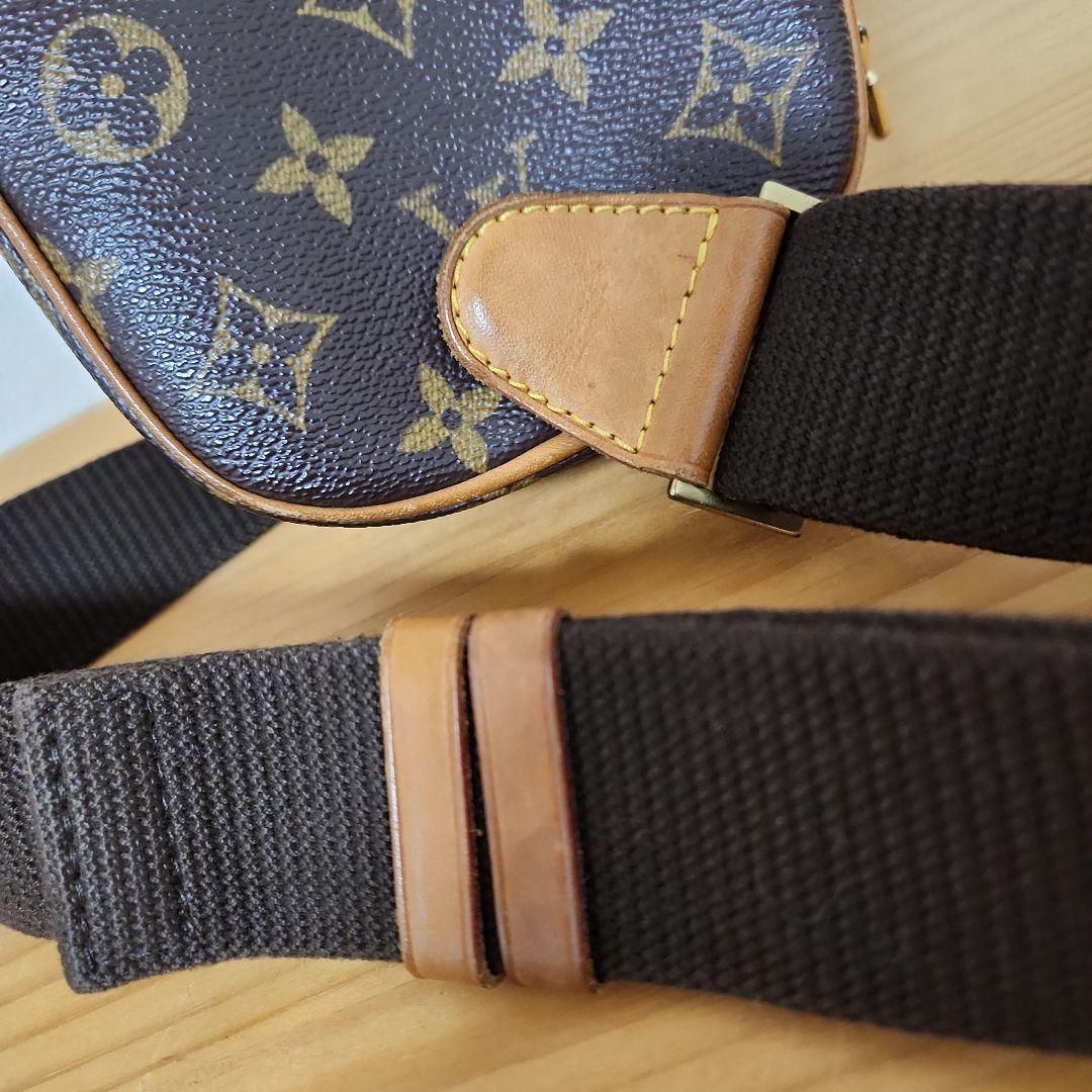 LOUIS VUITTON 　モノグラム　ポシェットガンジュ