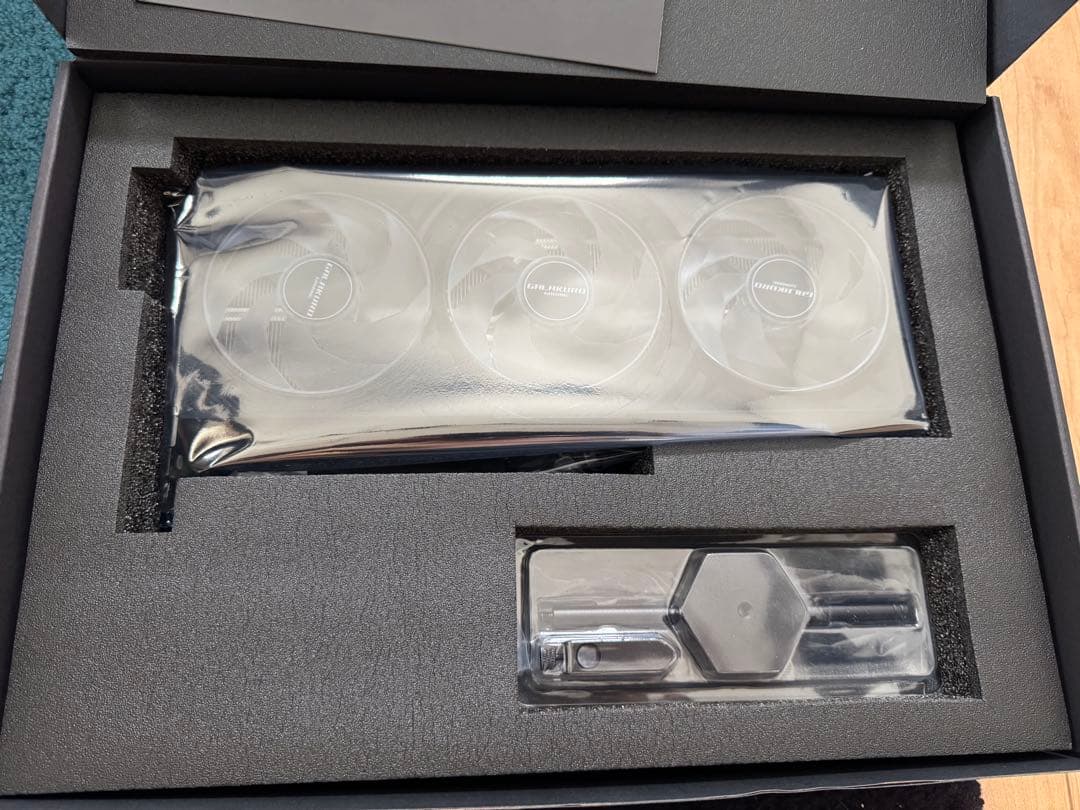 玄人志向 NVIDIA RTX5080 16GB【国内正規品】