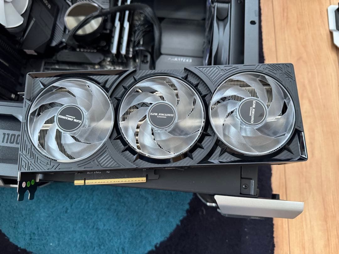 玄人志向 NVIDIA RTX5080 16GB【国内正規品】