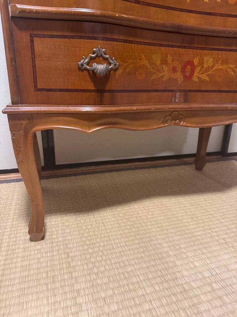 イタリア製3段チェスト 象嵌 猫脚 アンティーク