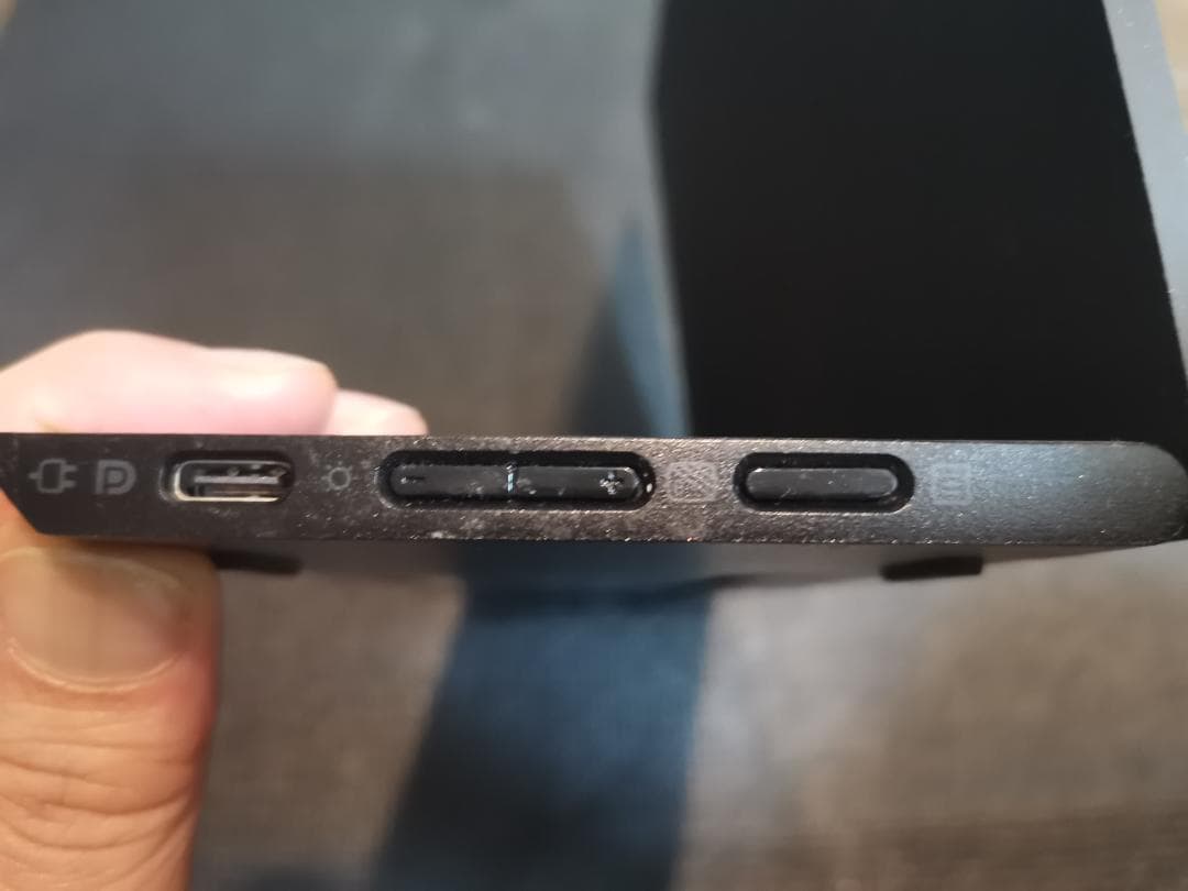 ディスプレイ・モニター本体 Lenovo ThinkVision M14t