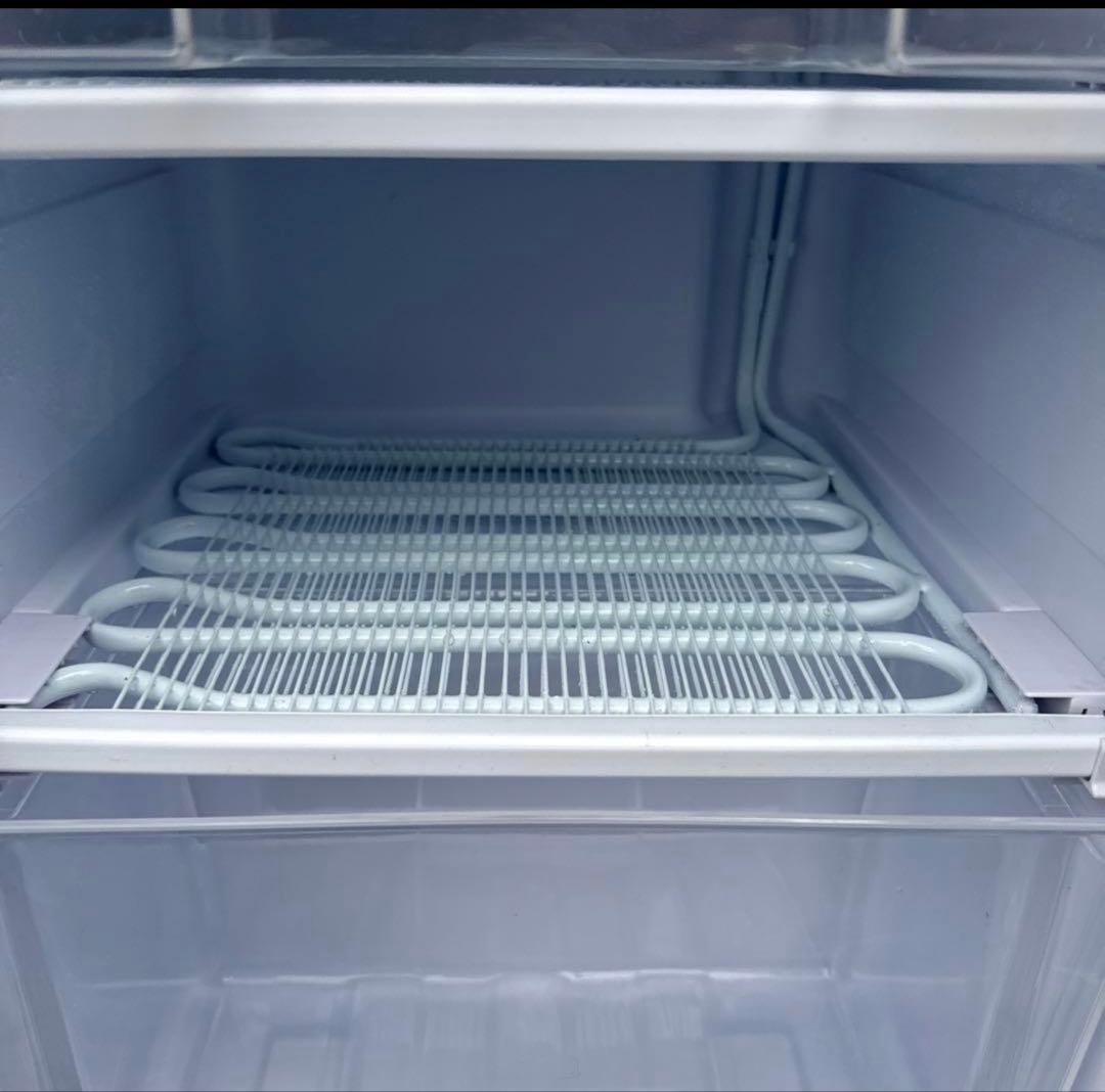 アイリスオーヤマ　冷蔵庫 PRR-142D-LG 2023年式　送料設置料無料