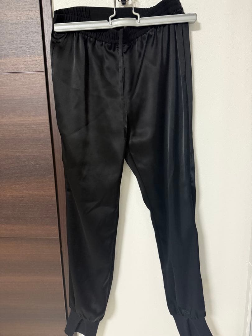 値下げ！新品未使用！コルピエロ　パンツ　36ブラック　日本製