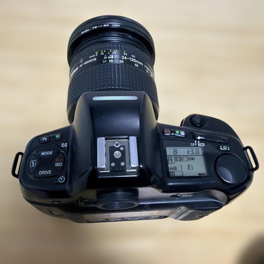 Nikon F90X フィルム一眼レフカメラ　レンズ　24-120mm