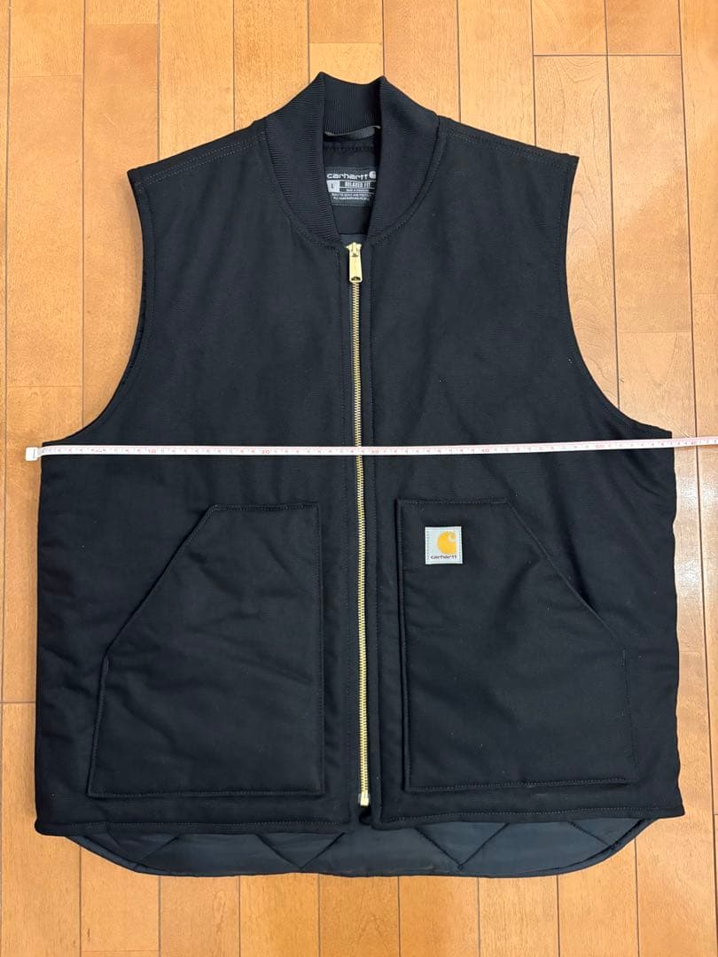 カーハート　ダックベストL 2025年12月購入試着後洗濯試着のみ　黒　美品