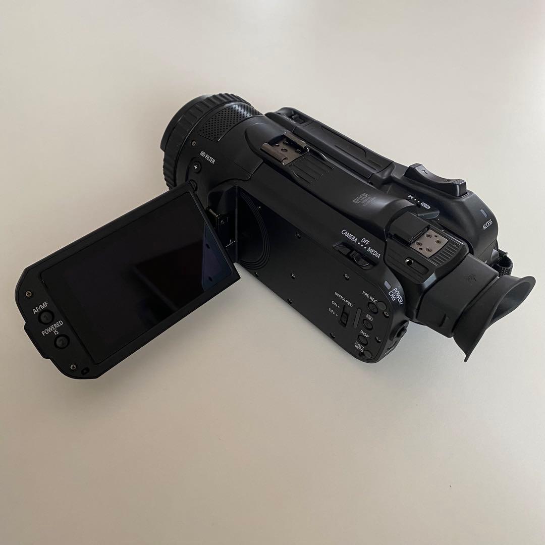 Canon XA70 ビデオカメラ 増量バッテリーとSONY マイクセット！