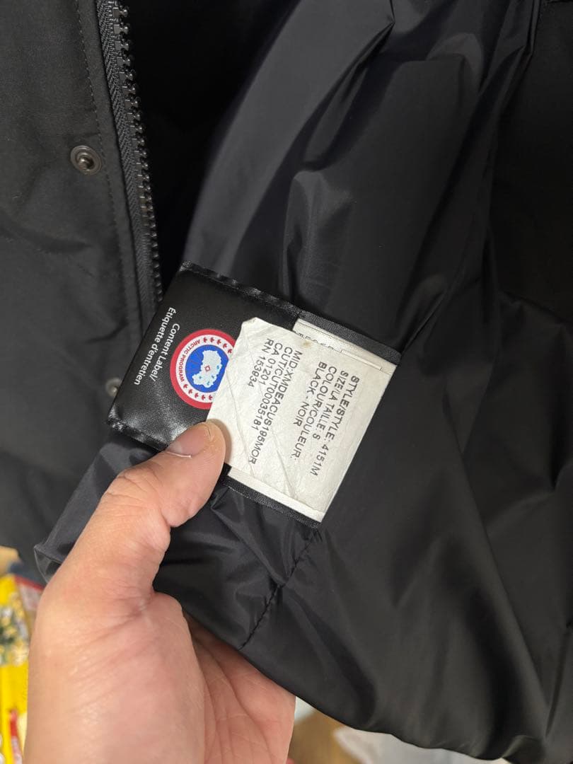   カナダグース　ダウンベストS