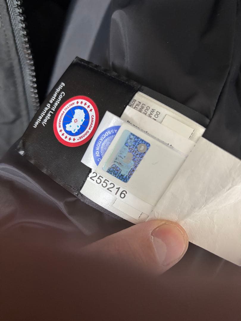   カナダグース　ダウンベストS