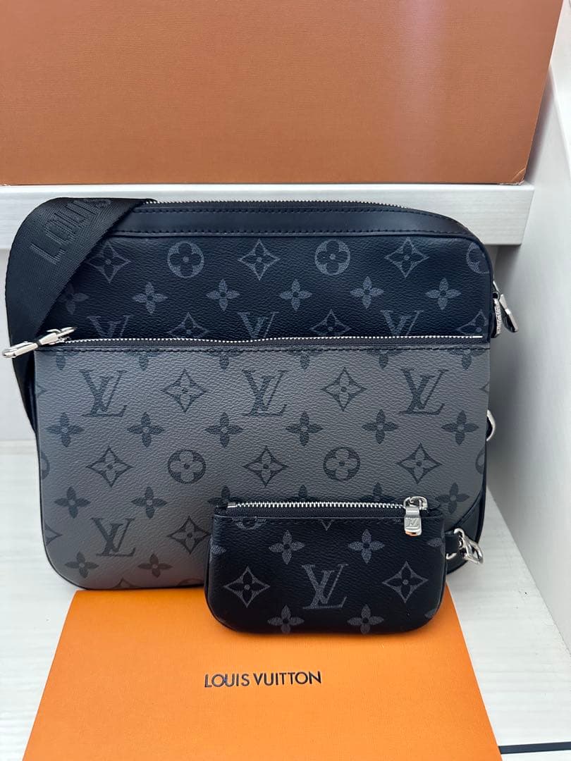 グレー ブラック ショルダーバッグ