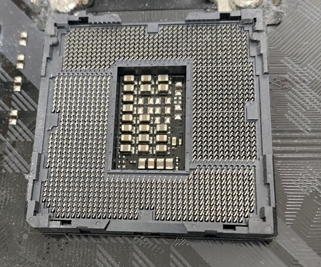 ASUS TUF GAMING H370-PRO マザーボード