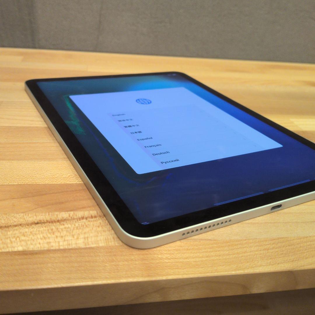 iPadair4本体 ジャンク+ Smart Keyboard　傷あり