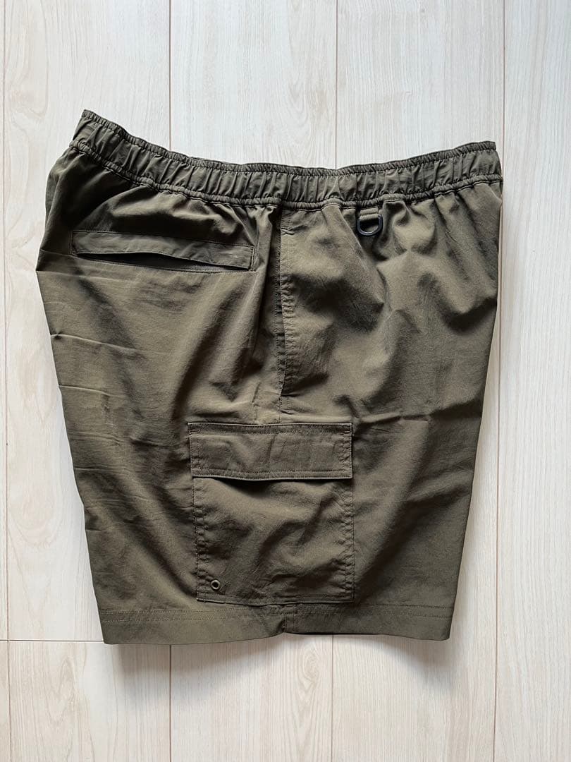 F.C. Real Bristol ショートパンツ オリーブ