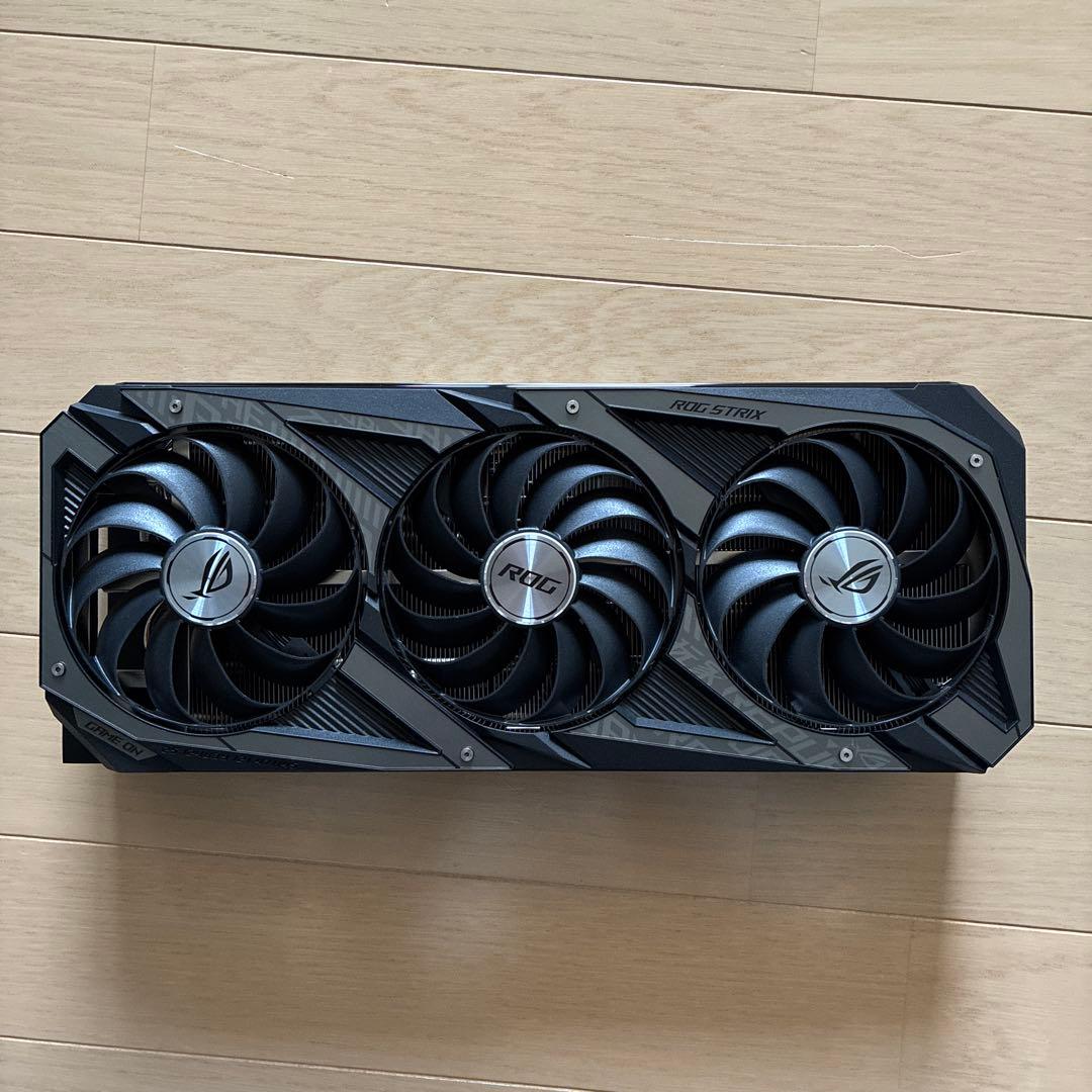 ASUS ROG RTX 3070 ヒートシンク　ファン　バックプレート　LED