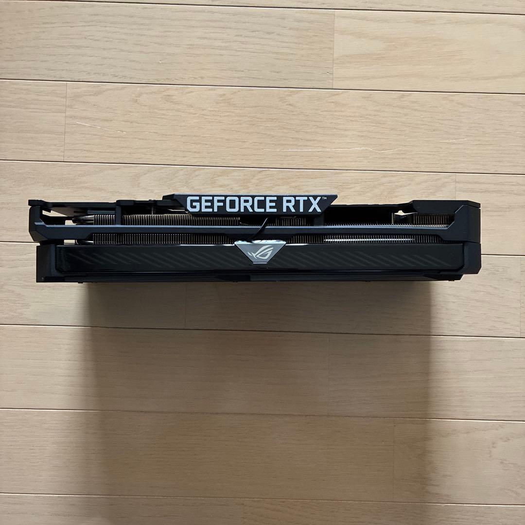 ASUS ROG RTX 3070 ヒートシンク　ファン　バックプレート　LED