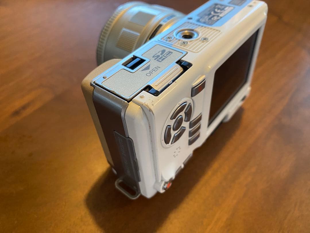 OLYMPUS E-PL1 14-42mmレンズキット