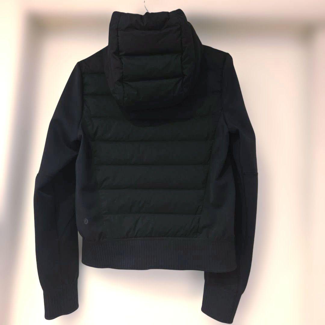 ルルレモン　Down AndAround　700ダウンフィルジャケット　4