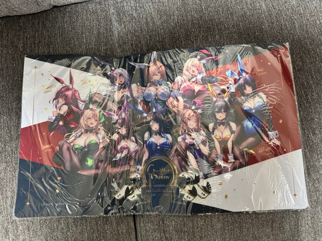 ピロ水　はにかみ彼女 パーフェクトバニー プレイマット　ラバーマット