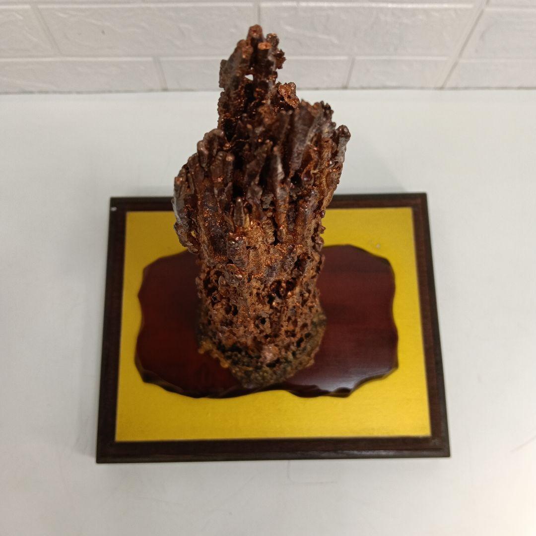 銅滴　台座付き　置物　上197