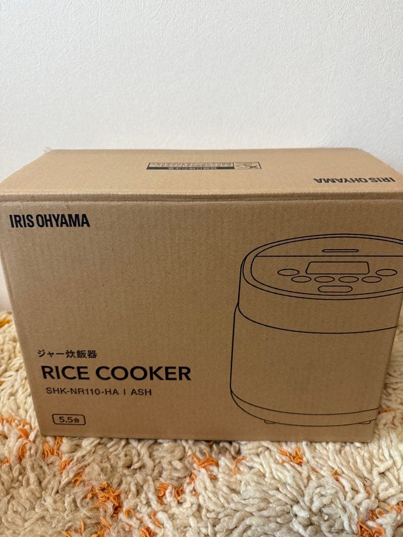 【新品未使用】IRIS OHYAMA 炊飯器　2024年式