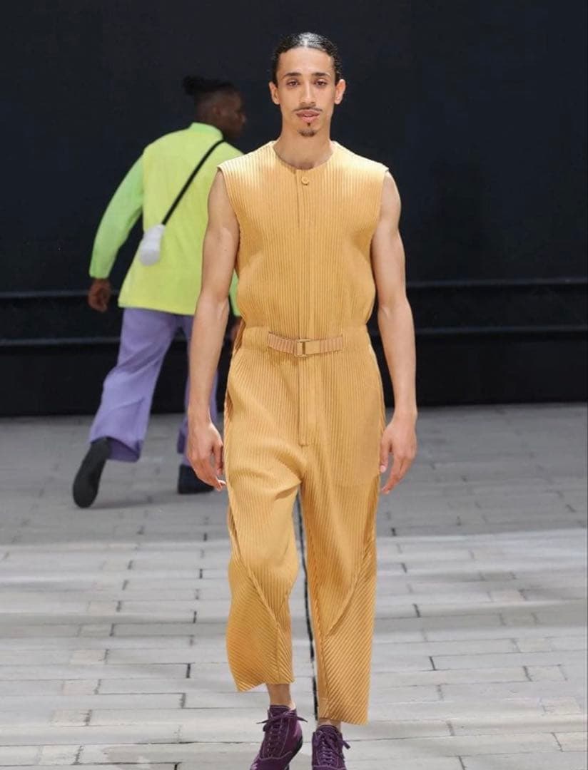 [最終お値下げ]HOMMEPLISSE オムプリッセ　オールインワン