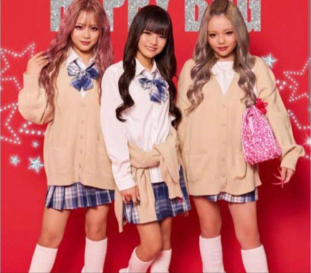 【未使用】バースデー コギャル KOGYARU 制服 130レッグウォーマー6点
