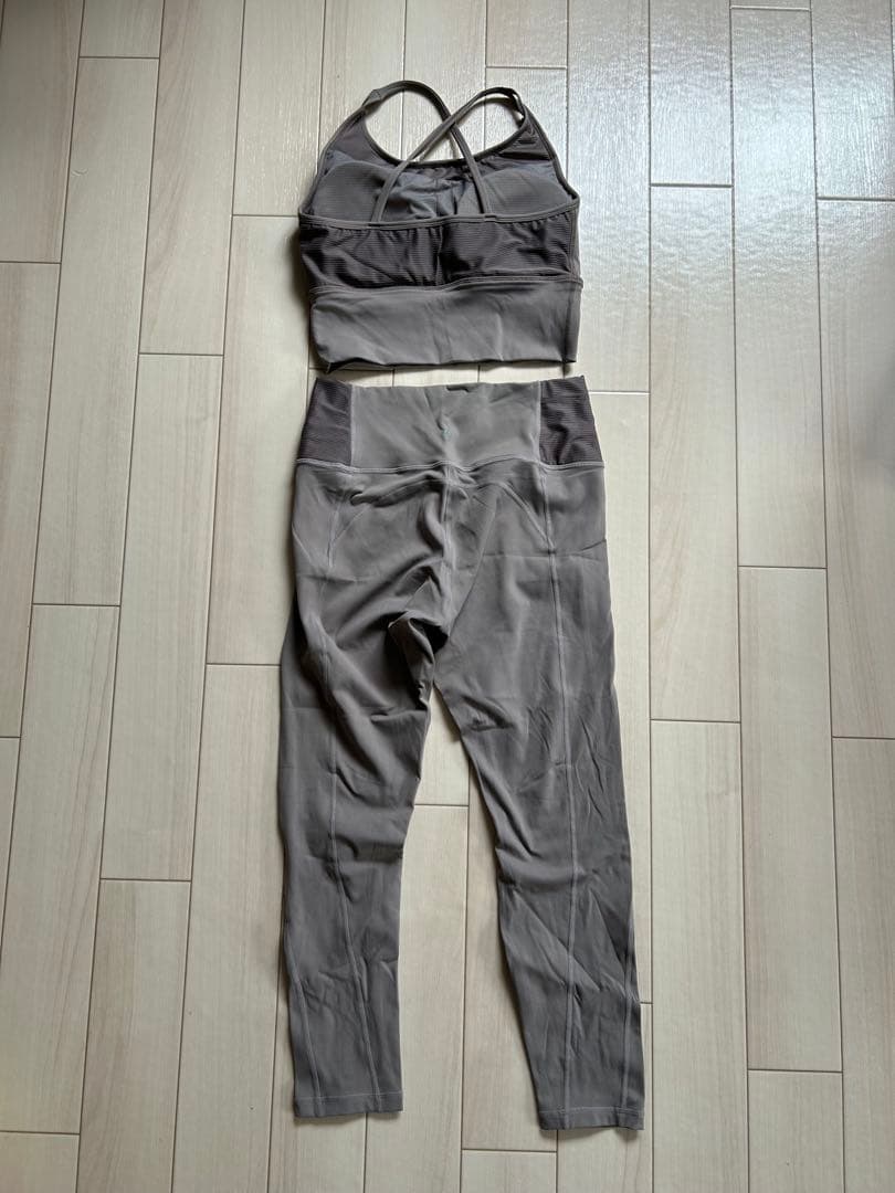 SUKALA ヨガウエア　セットアップ