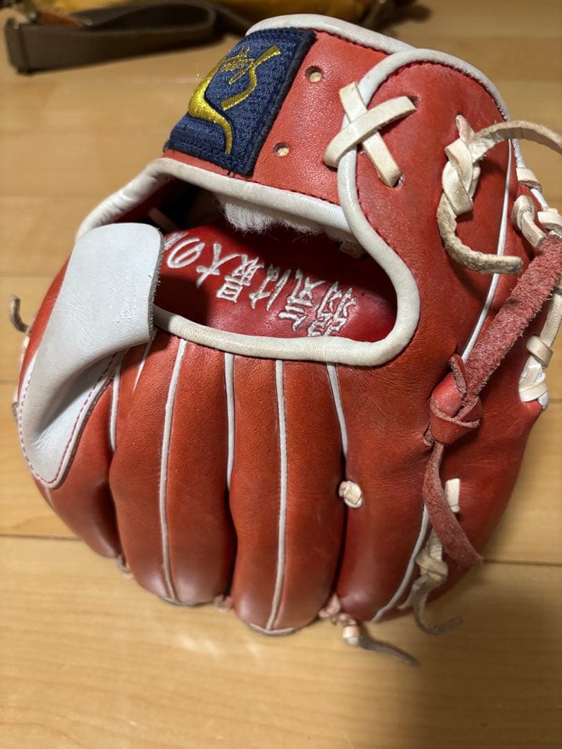 Slugger 軟式グローブ 赤白　オーダー