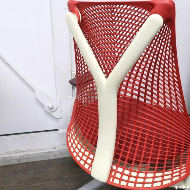 ハーマンミラー　セイルチェア　前傾、肘置有　レッド