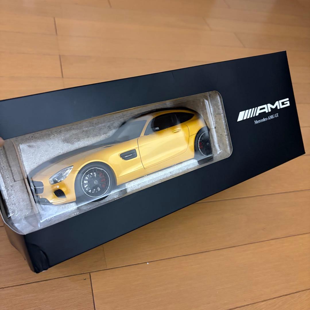 Mercedes公式 AMG GT S イエロー 1/18スケール