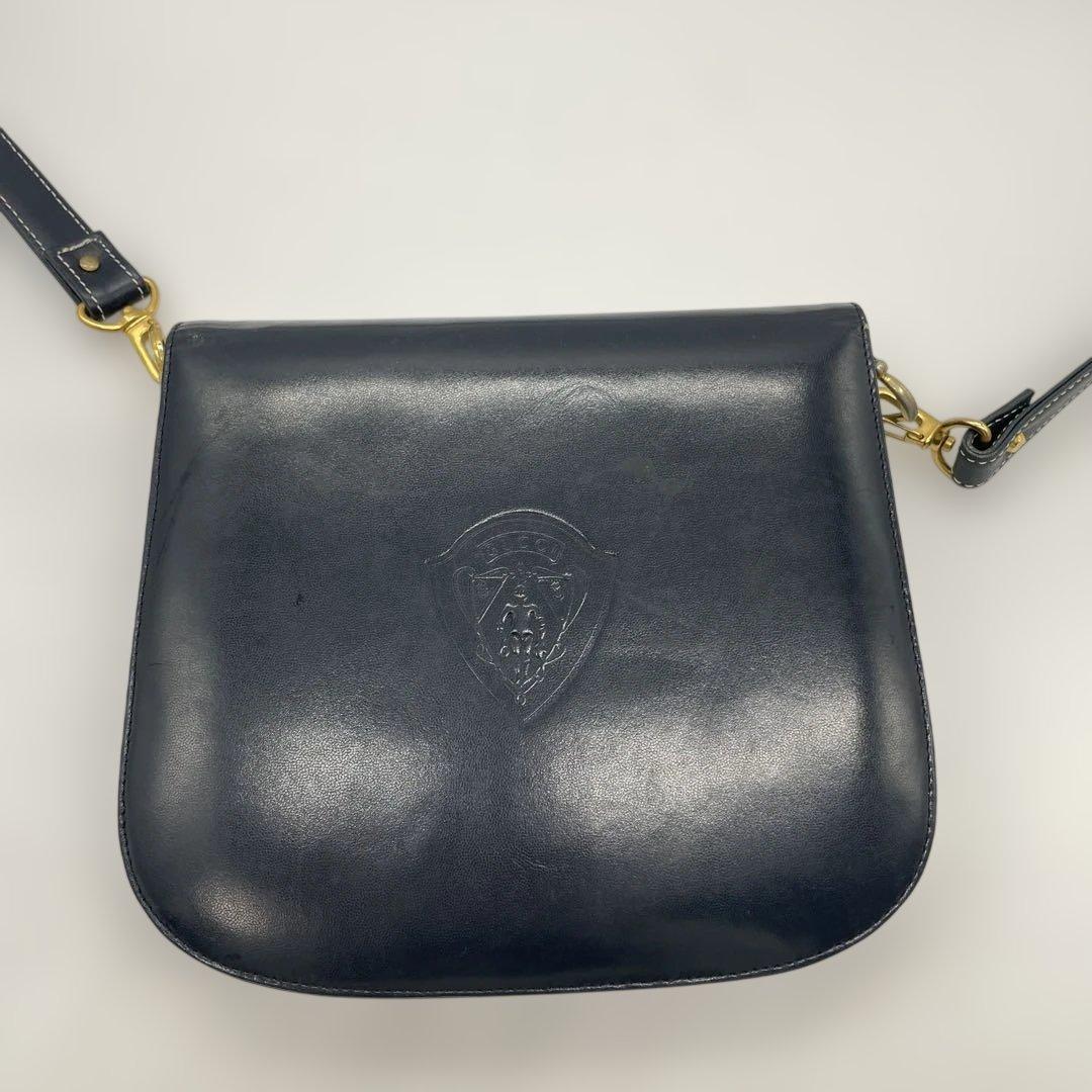 GUCCI「アクセサリーコレクション」レザーショルダーバッグ