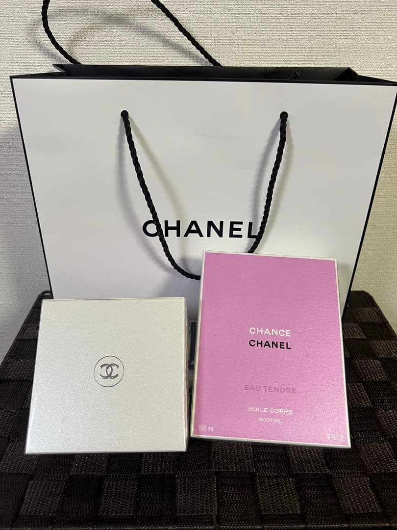 CHANEL チャンス　オータンドゥル