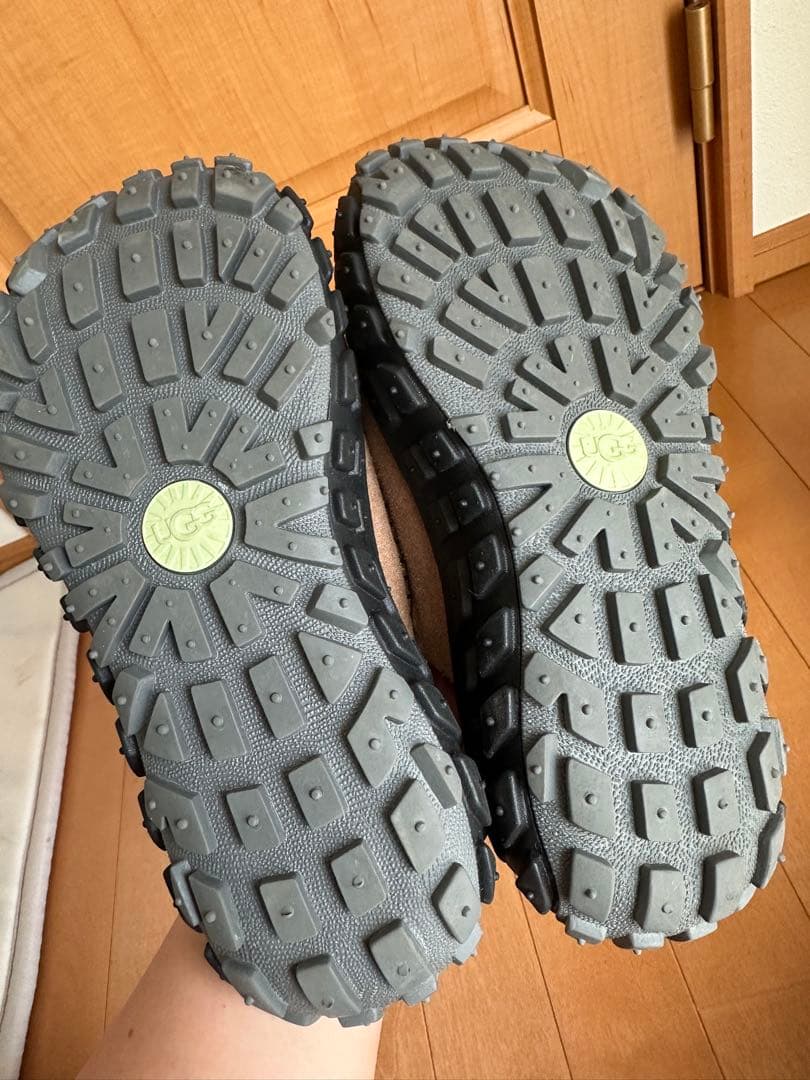 UGG ベージュ スエード ミュール　Venture Daze Slide 8