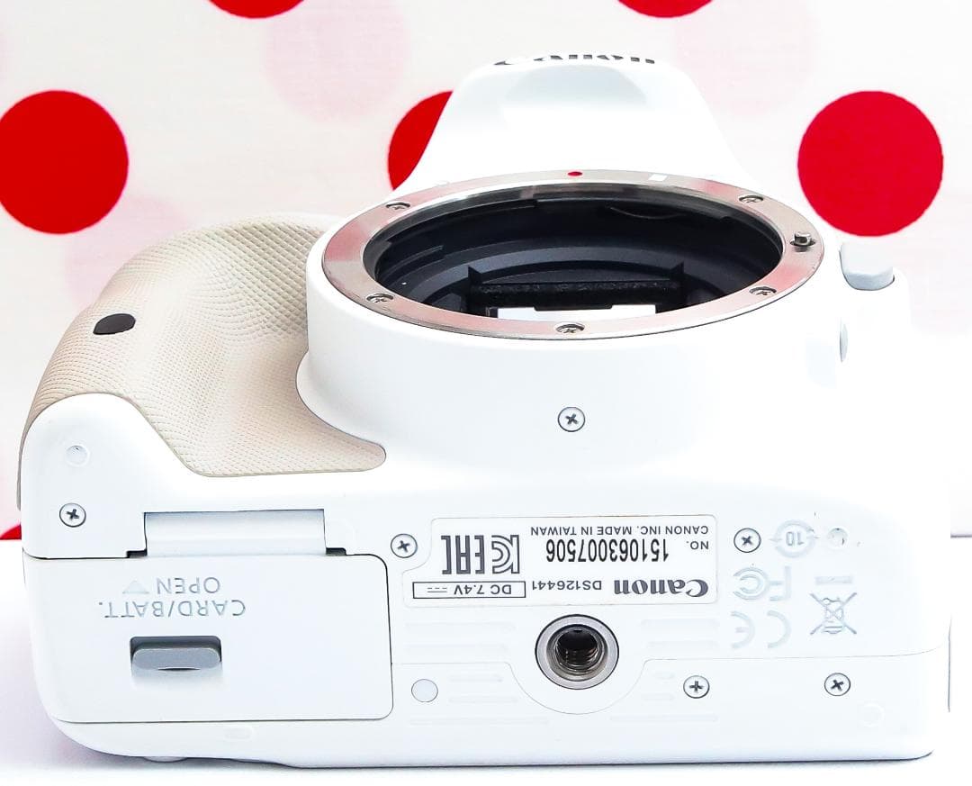 Canon kiss x7❤スマホに転送！❤入門用一眼レフ❤可愛いホワイトカラー