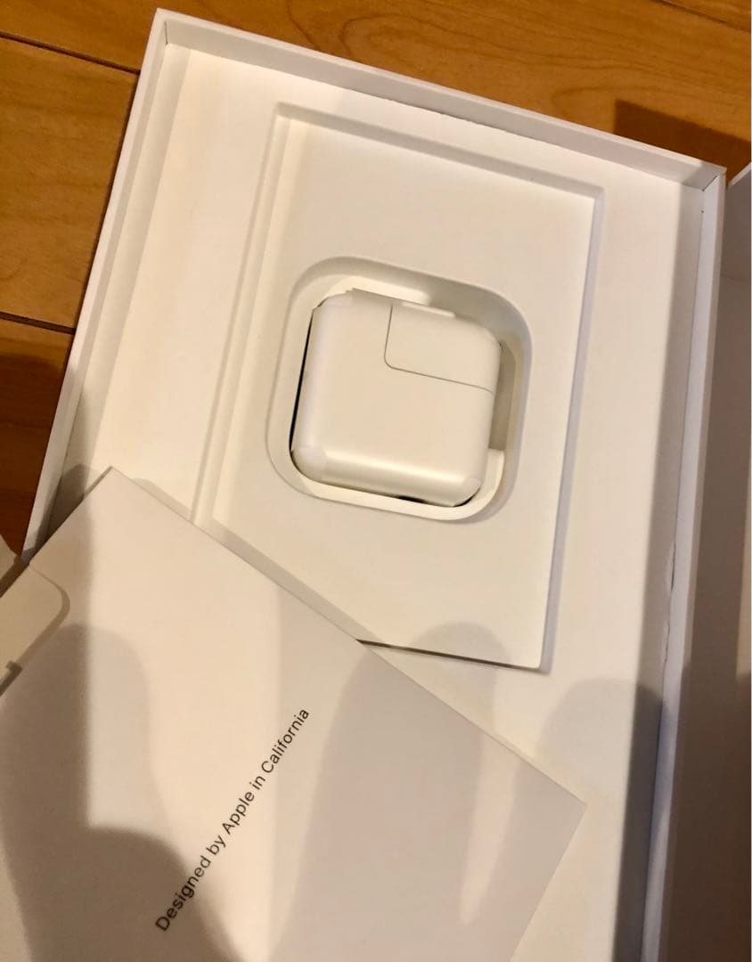 Apple iPad mini5 256GB simフリー セルラーモデル