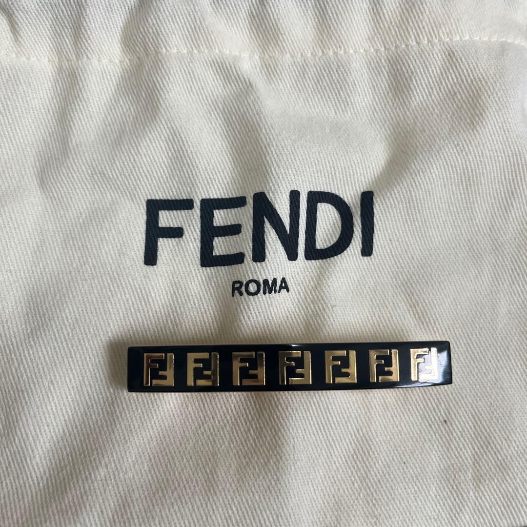 最終値下げ FENDI バレッタ ブラック