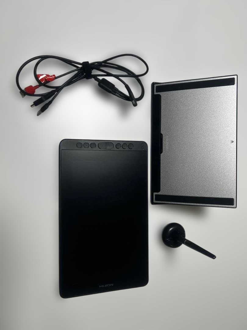 液タブ HUION KANVAS12 箱無し